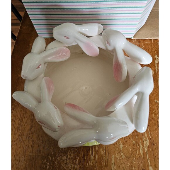 Easter Collection Bunny Rabbits Ceramic Bowl Holiday Decor - Picture 7 of 8